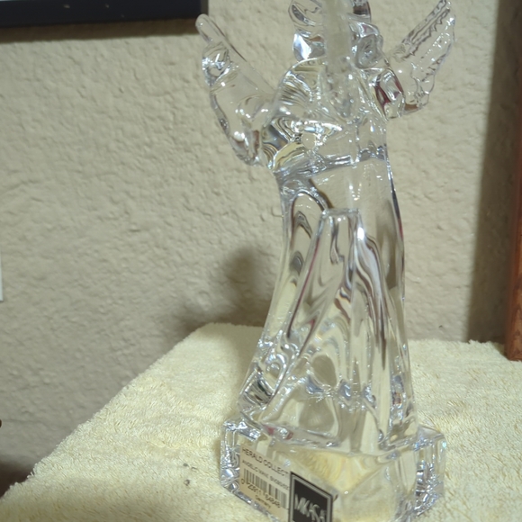 Mikasa Germany Herald Collection -Angel Playing Mandolin - Full Lead Crystal - Picture 8 of 12